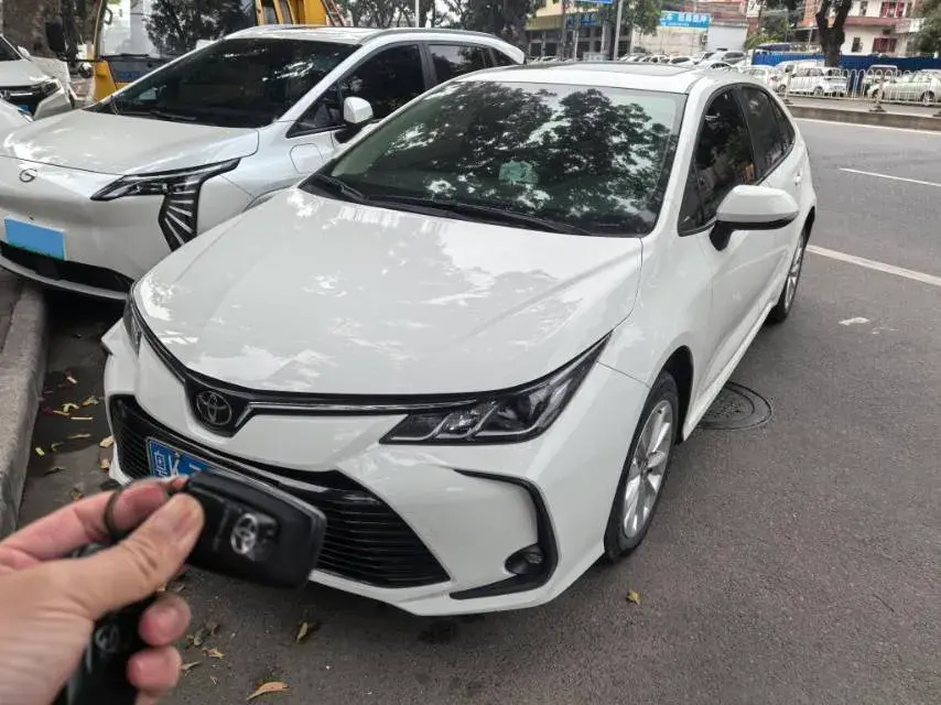 2021 Toyota Corolla 1.2T 116HP L4 CVT