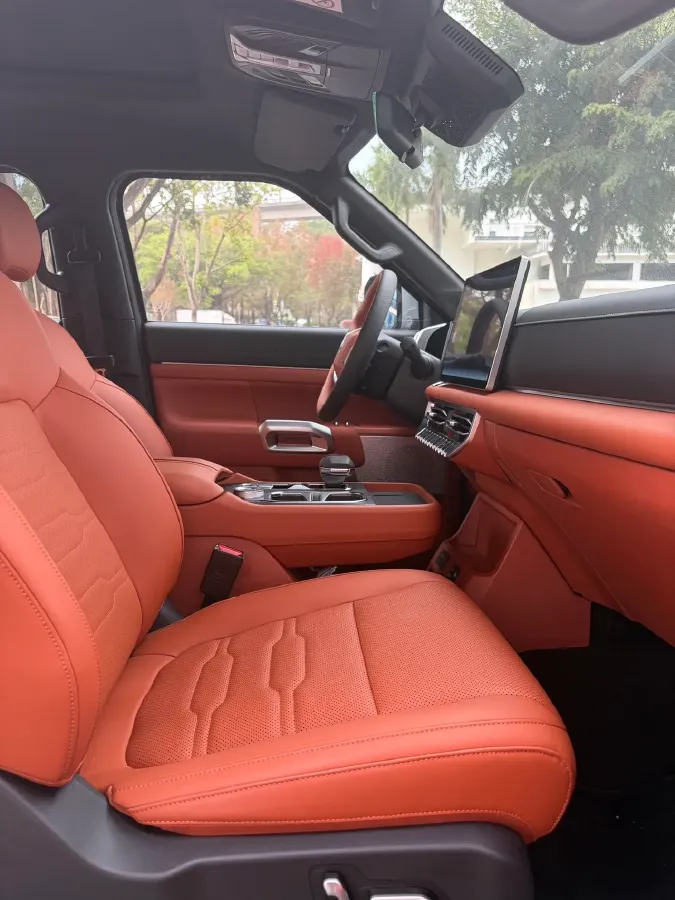 2025 Dongfeng Z9 GE PHEV 1.5T 147HP L4 4DHT PHEV,autocango,china used car exporter,china ev exporter,chinese used car exporter,chinese used ev exporter