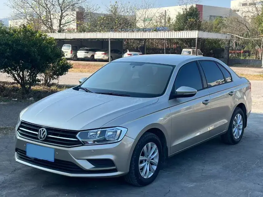 2018 Volkswagen Bora 1.5L 110HP L4 6AT