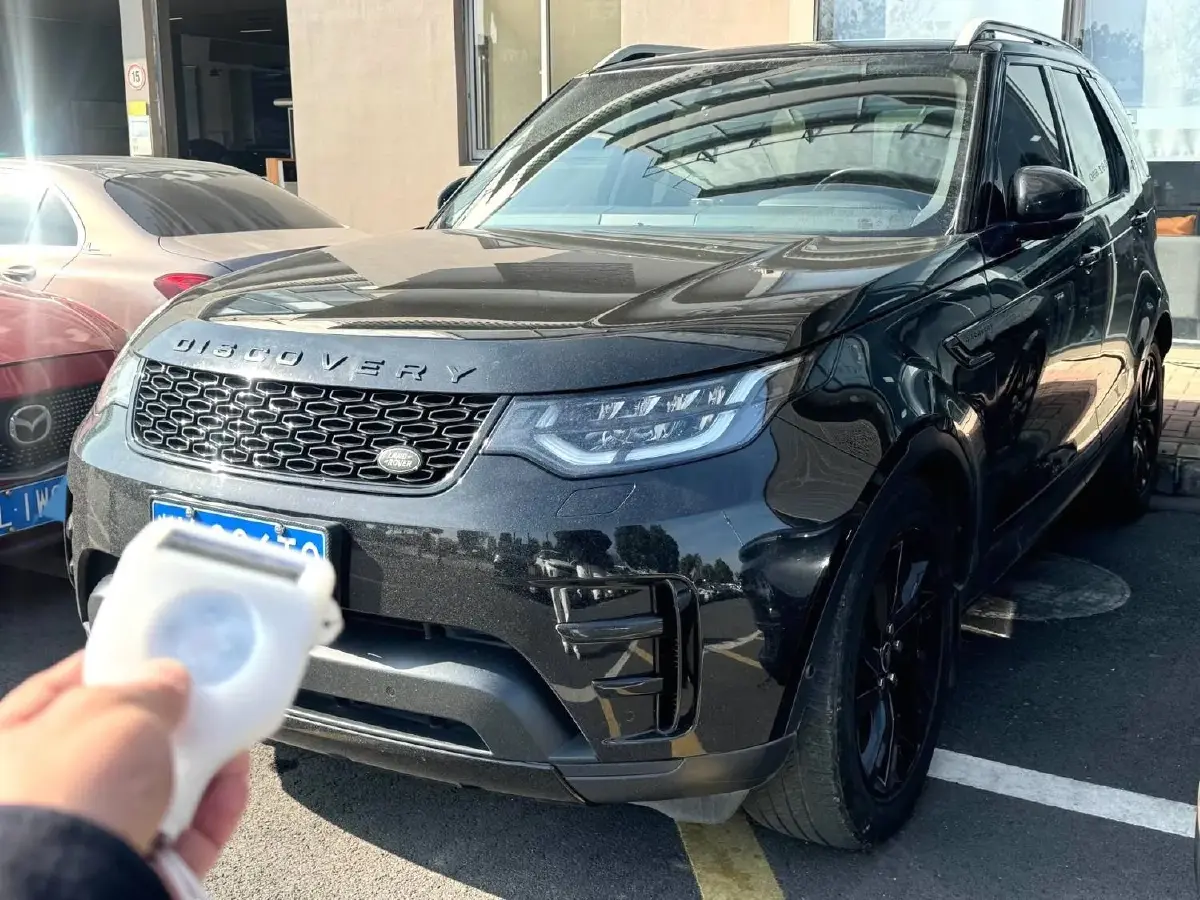 2019 Land Rover Discovery 2.0T 300HP L4 8AT
