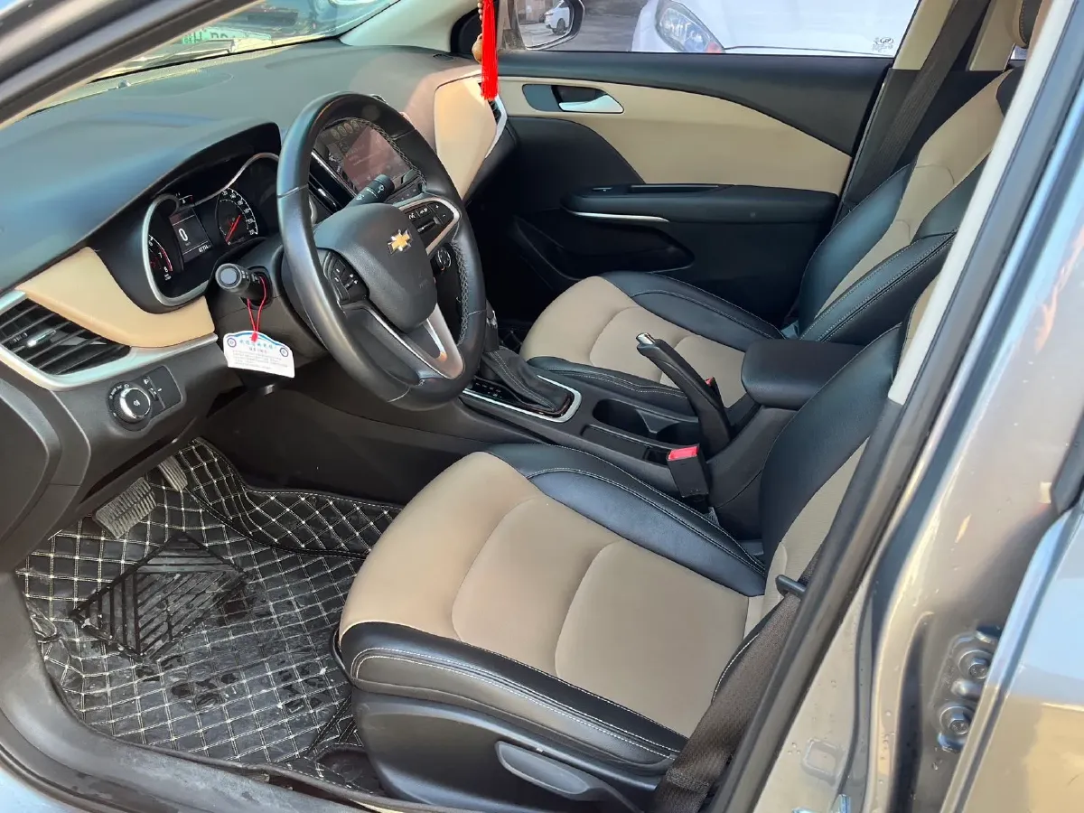 2020 Chevrolet Monza 1.5L 113HP L4 6AT,autocango,china used car exporter,china ev exporter,chinese used car exporter,chinese used ev exporter