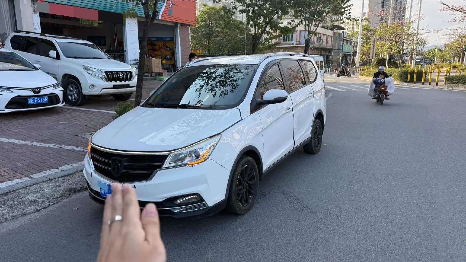 2017 BaoJun 730 1.5T 150HP L4 6MT