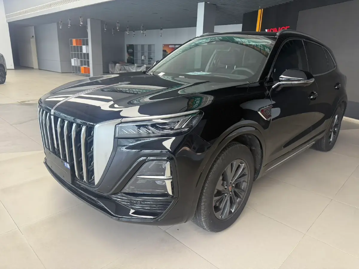 2023 HongQi HS5 2.0T 252HP L4 8AT