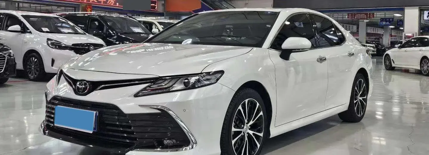 2023 Toyota Camry 2.0L 177HP L4 CVT