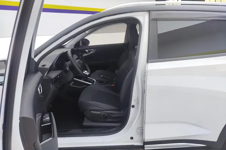 2022 WuLing XingChi 1.5L 99HP L4 CVT,autocango,china used car exporter,china ev exporter,chinese used car exporter,chinese used ev exporter