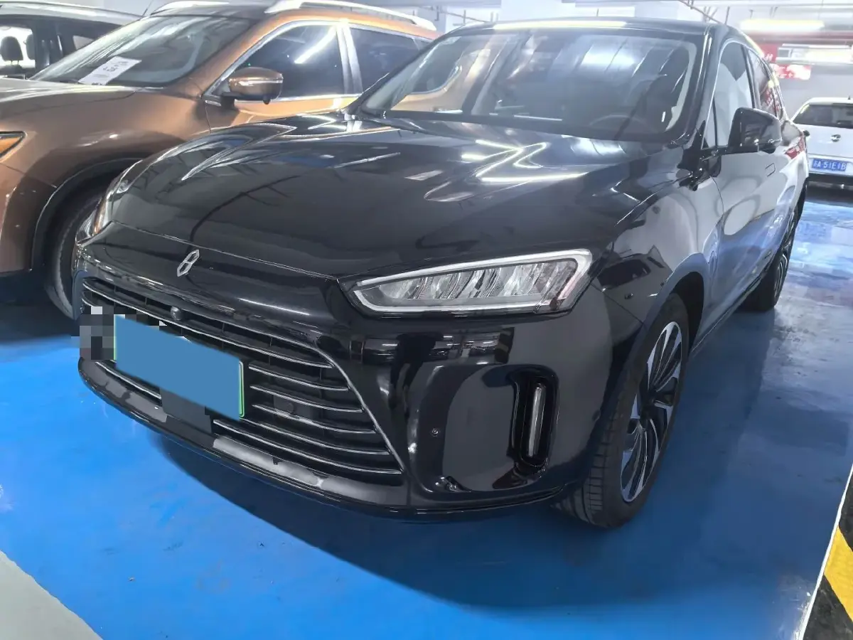 2022 Isuzu Mu-X 2.0T 220HP L4 8AT