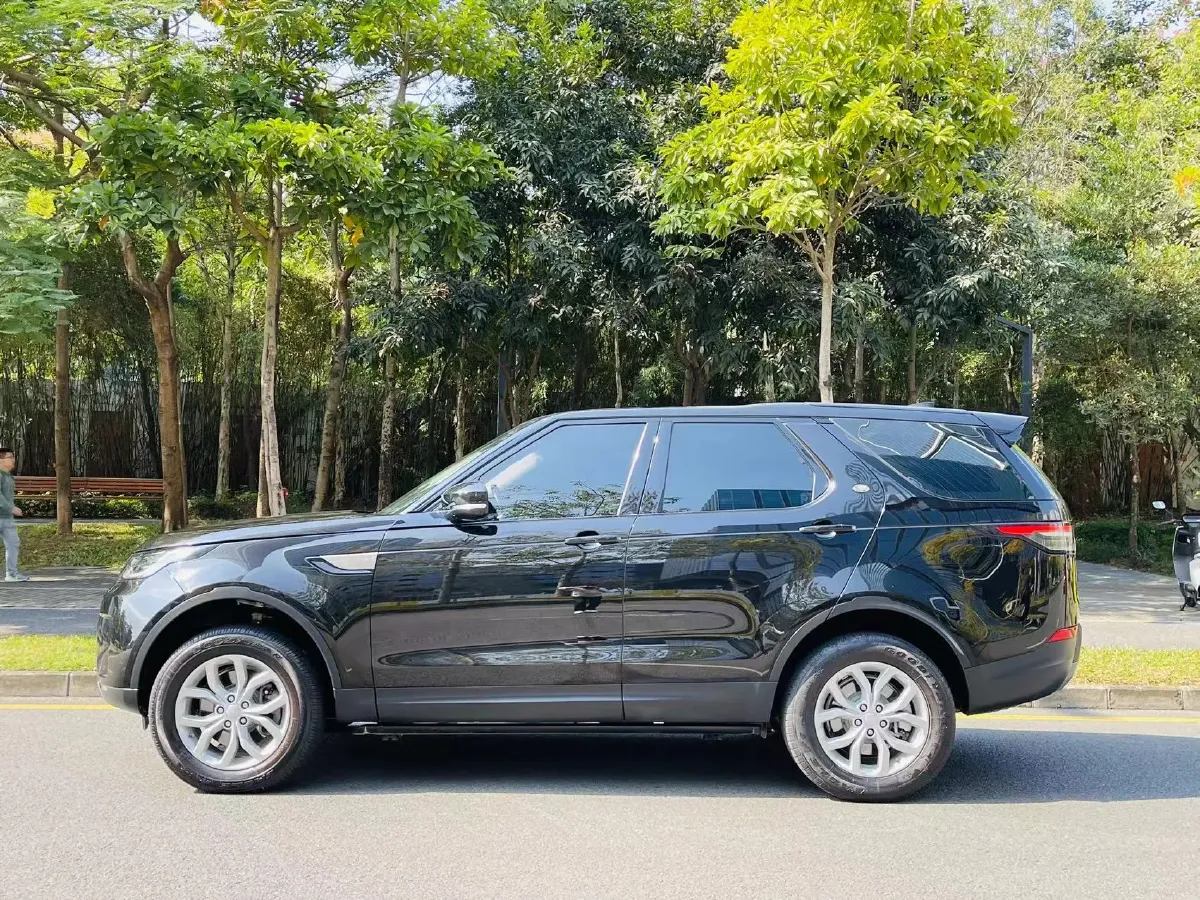 2017 Land Rover Discovery 3.0T 340HP V6 8AT,autocango,china used car exporter,china ev exporter,chinese used car exporter,chinese used ev exporter