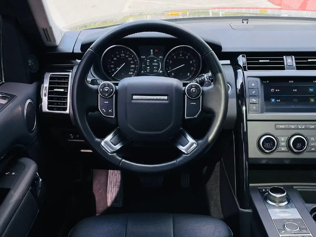 2017 Land Rover Discovery 3.0T 340HP V6 8AT,autocango,china used car exporter,china ev exporter,chinese used car exporter,chinese used ev exporter