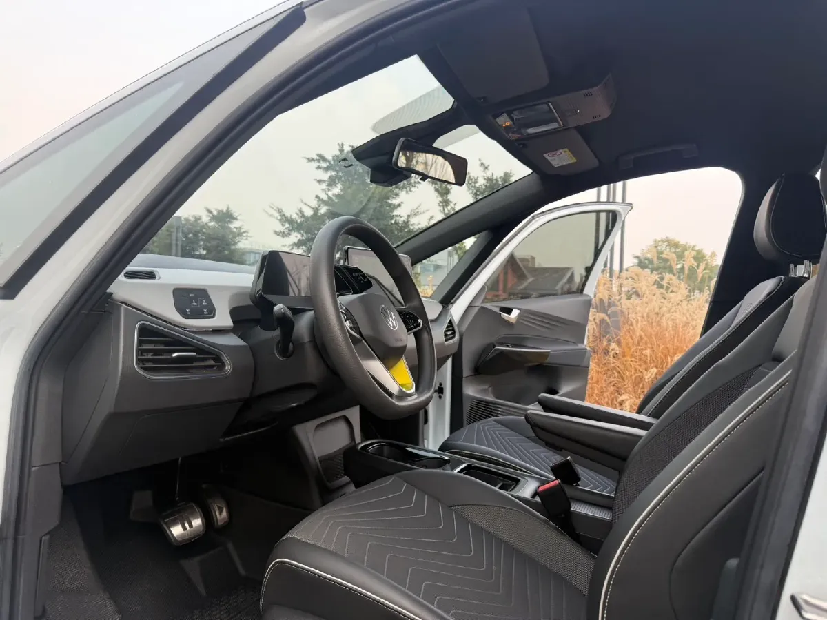 2023 MAXUS G50 1.5T 181HP L4 7DCT,autocango,china used car exporter,china ev exporter,chinese used car exporter,chinese used ev exporter