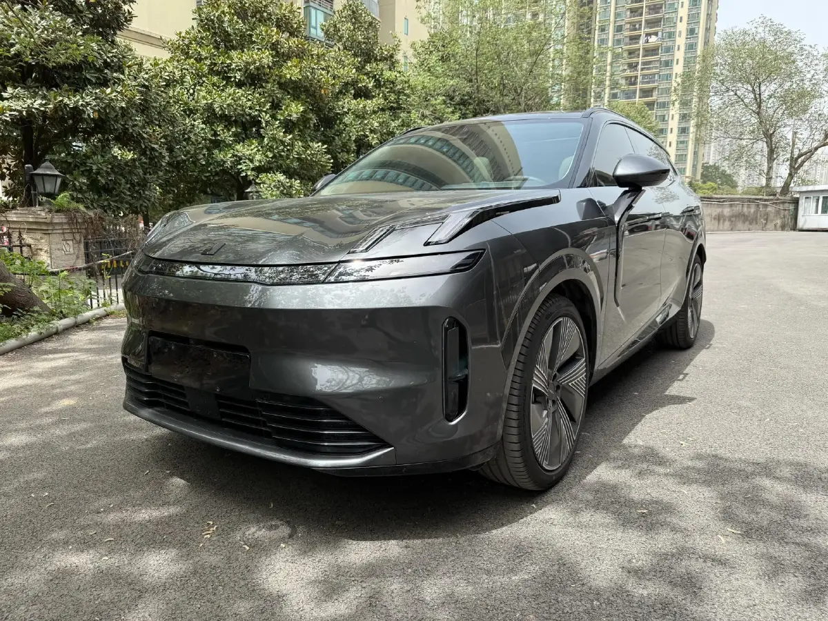 2023 LYNK&CO 08 EM-P 1.5T 163HP L4 3DHT PHEV 39.8KWH