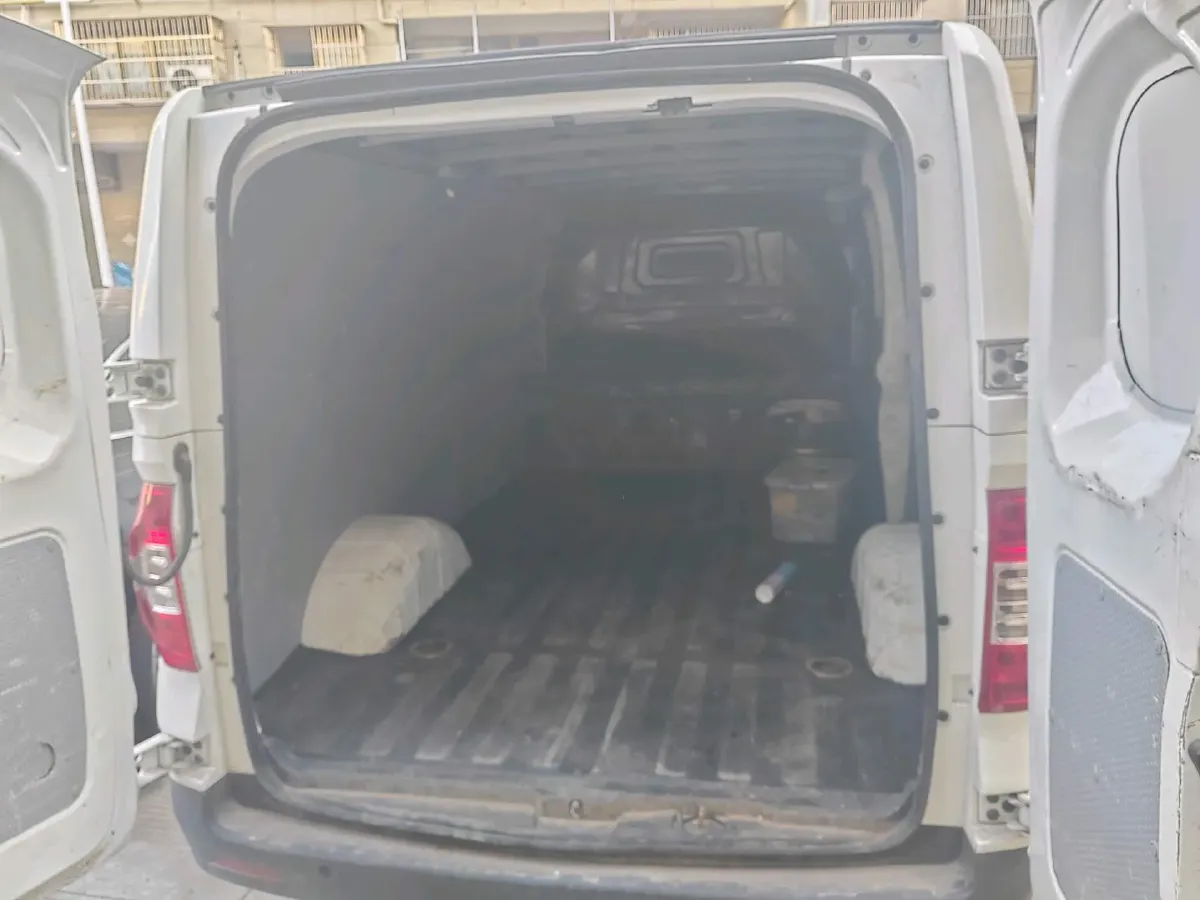 2023 MAXUS EV30 BEV 41.86KWH,autocango,china used car exporter,china ev exporter,chinese used car exporter,chinese used ev exporter