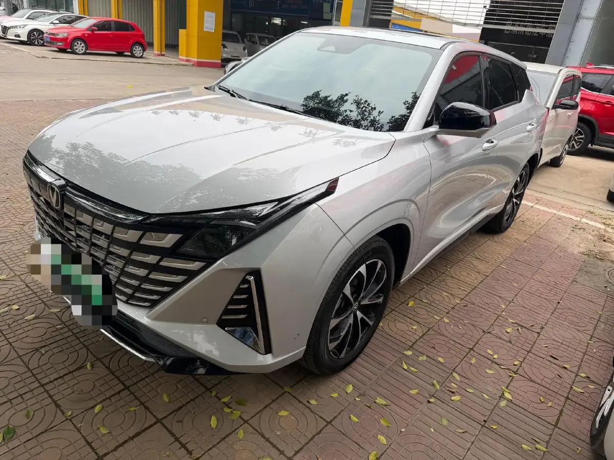 2023 ChangAn UNI-V 1.5T 188HP L4 7DCT