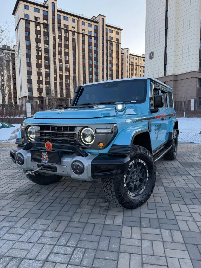 2025 212 212 T01 2.0T 252HP L4 8AT