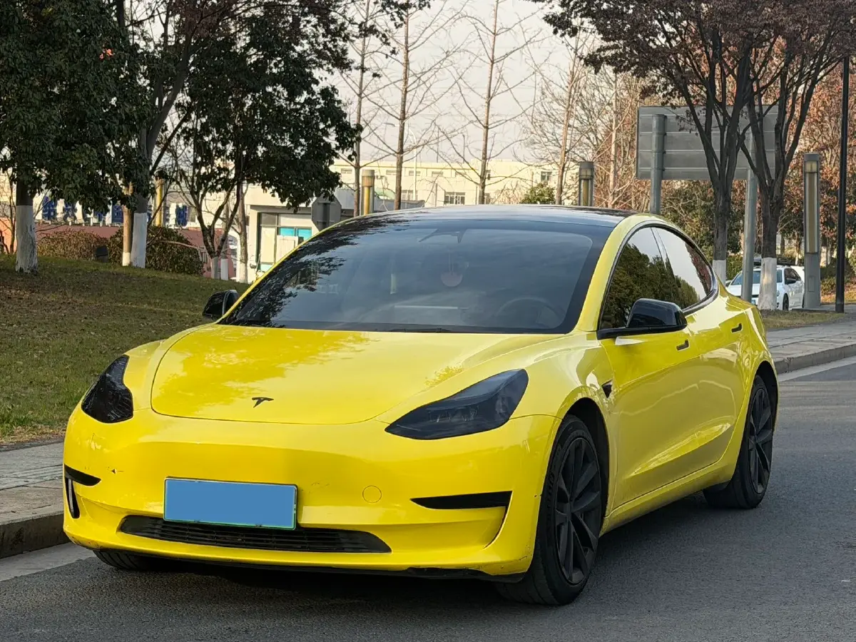 2022 Tesla Model 3 BEV 60KWH