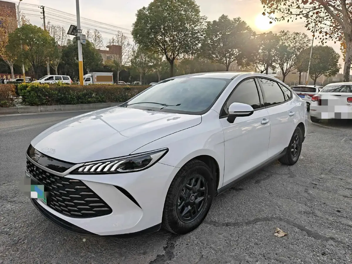 2025 BYD Qin Plus 1.5L 101HP L4 E-CVT PHEV 7.68KWH