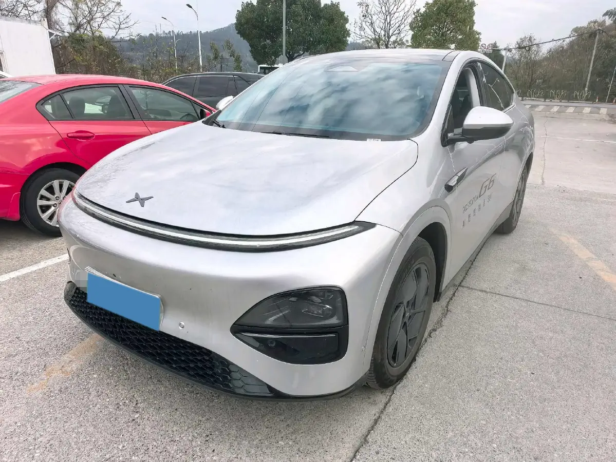 2025 Xpeng G6 BEV 68.5KWH
