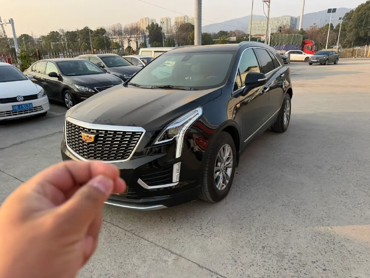 2020 Cadillac XT5 2.0T 237HP L4 9AT