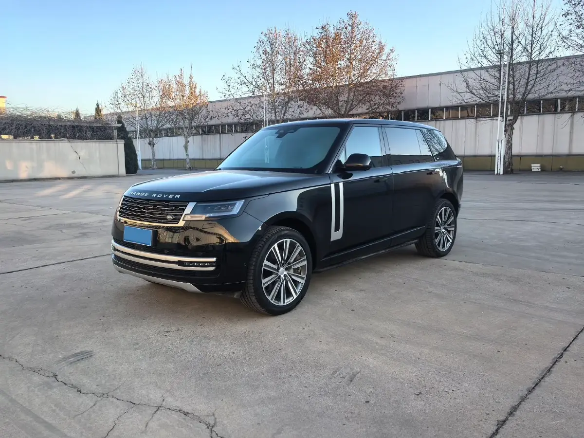 2025 Land Rover Range Rover 3.0T 400HP L6 8AT