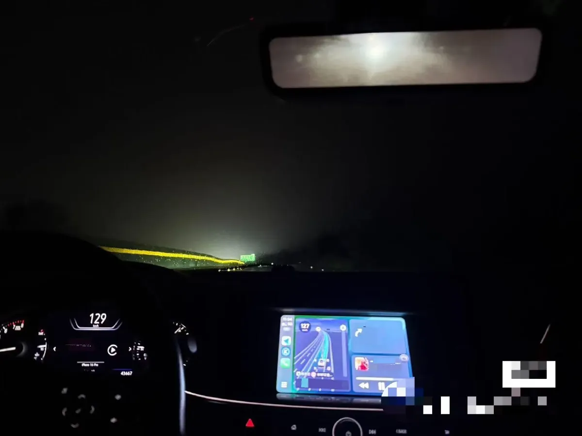 2021 Buick Regal 2.0T 237HP L4 9AT,autocango,china used car exporter,china ev exporter,chinese used car exporter,chinese used ev exporter