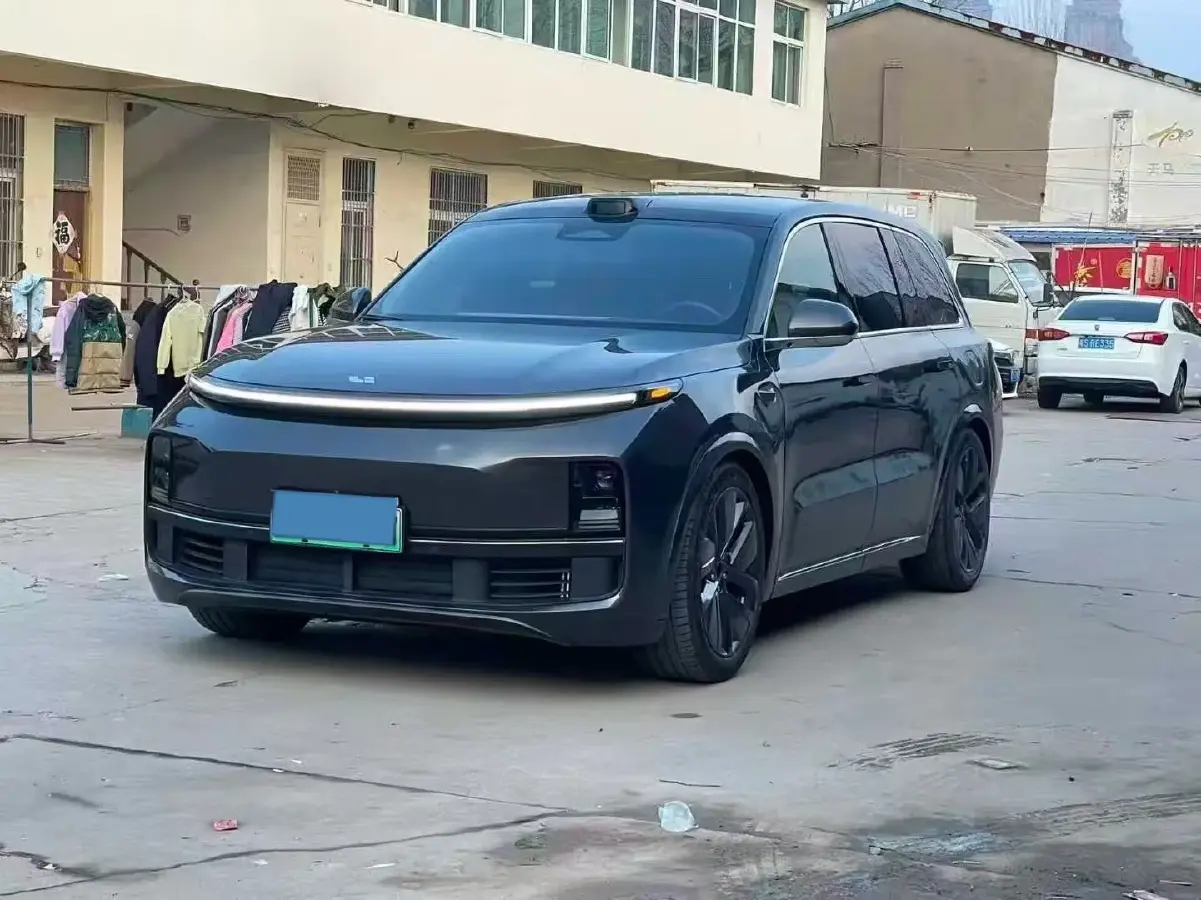 2022 Li L9 Range Extended 154HP REEV 42.6KWH