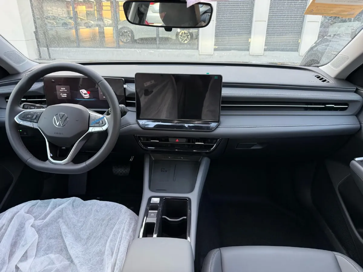 2026 Volkswagen Lavida 1.5T 160HP L4 7DCT,autocango,china used car exporter,china ev exporter,chinese used car exporter,chinese used ev exporter