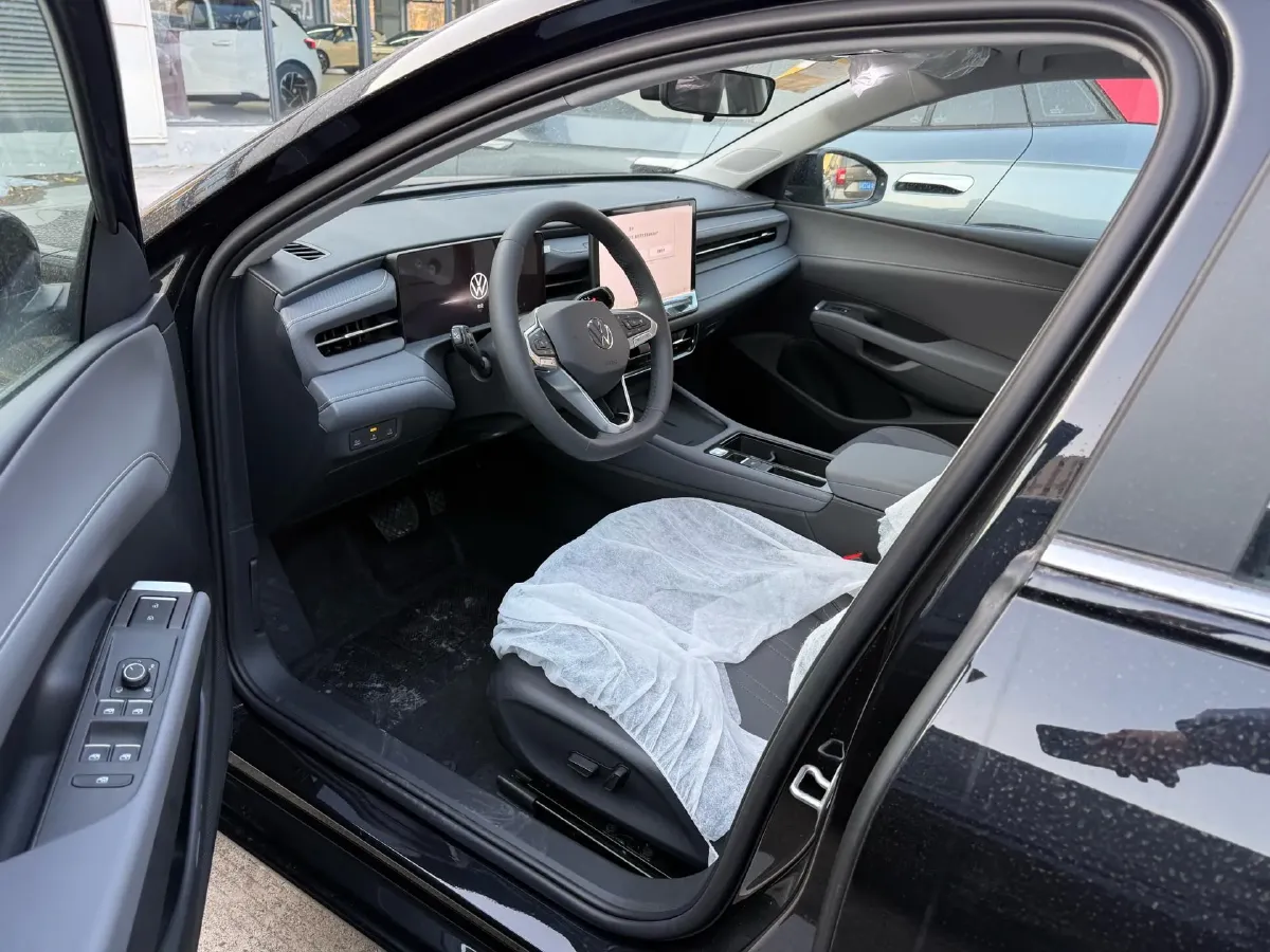 2026 Volkswagen Lavida 1.5T 160HP L4 7DCT,autocango,china used car exporter,china ev exporter,chinese used car exporter,chinese used ev exporter