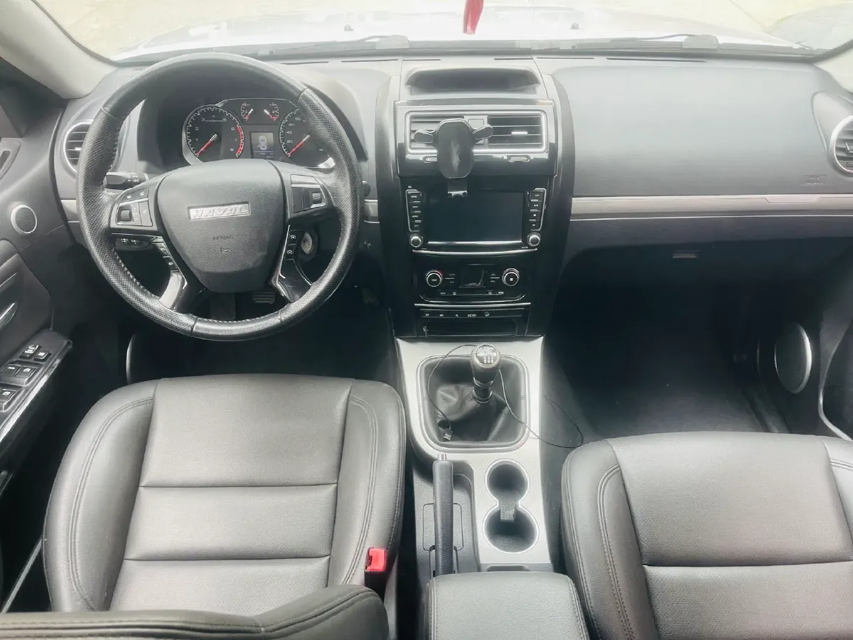 2016 Haval H5 Class 2.0T 190HP L4 6MT,autocango,china used car exporter,china ev exporter,chinese used car exporter,chinese used ev exporter