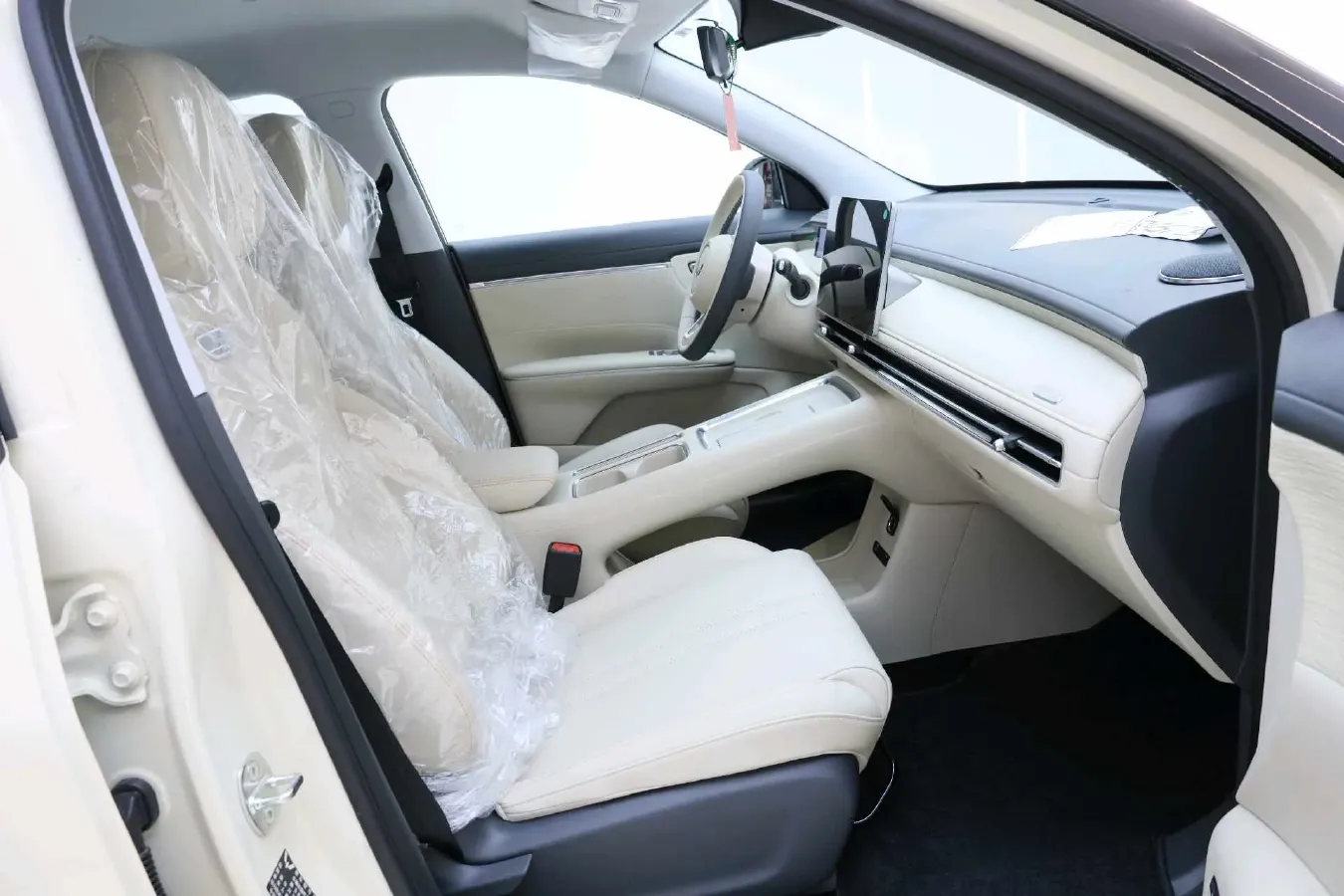 2025 Geely Galaxy XingYuan BEV 40.16KWH,autocango,china used car exporter,china ev exporter,chinese used car exporter,chinese used ev exporter