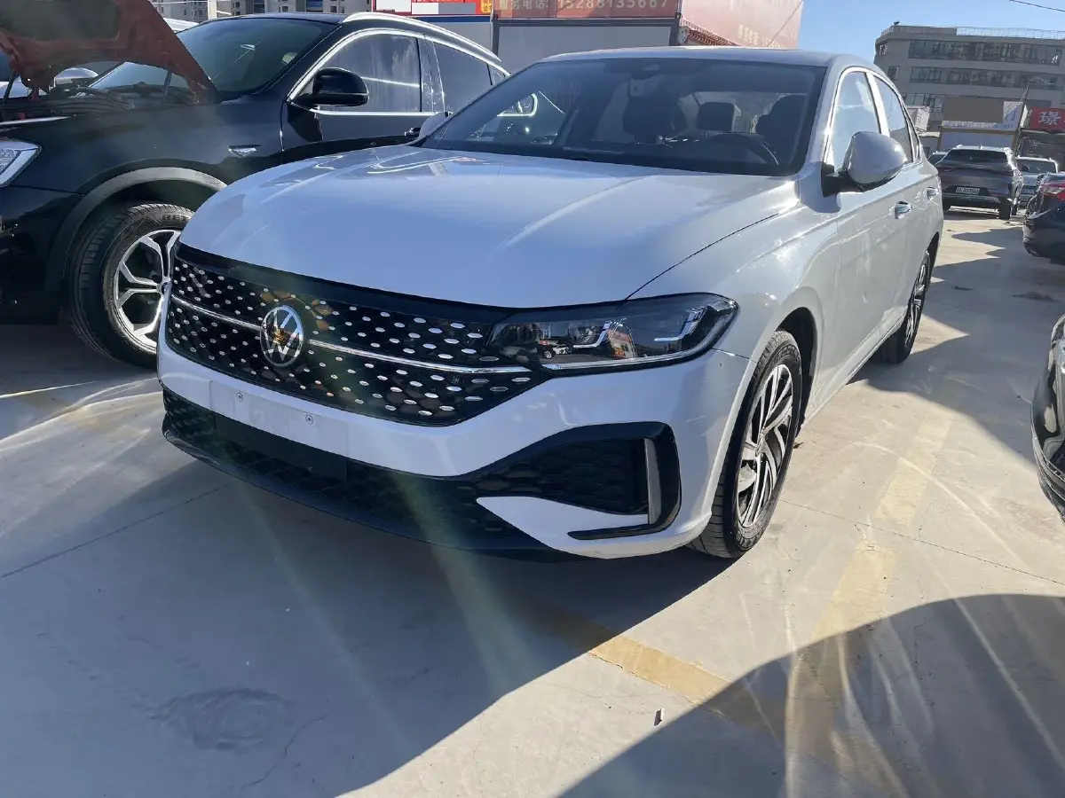 2023 Volkswagen Lavida 1.5L 110HP L4 6AT