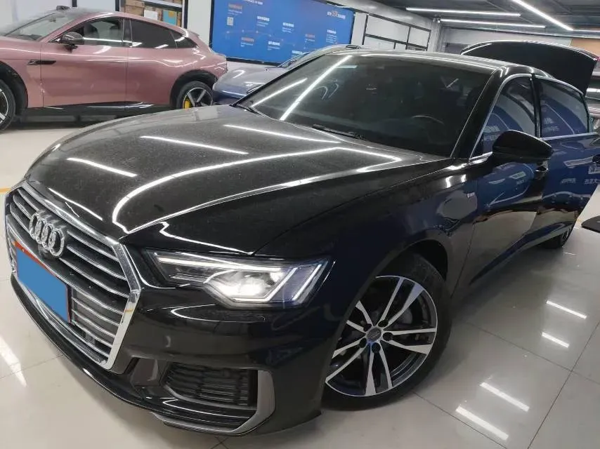 2021 Audi A6L 2.0T 224HP L4 7DCT,autocango,china used car exporter,china ev exporter,chinese used car exporter,chinese used ev exporter
