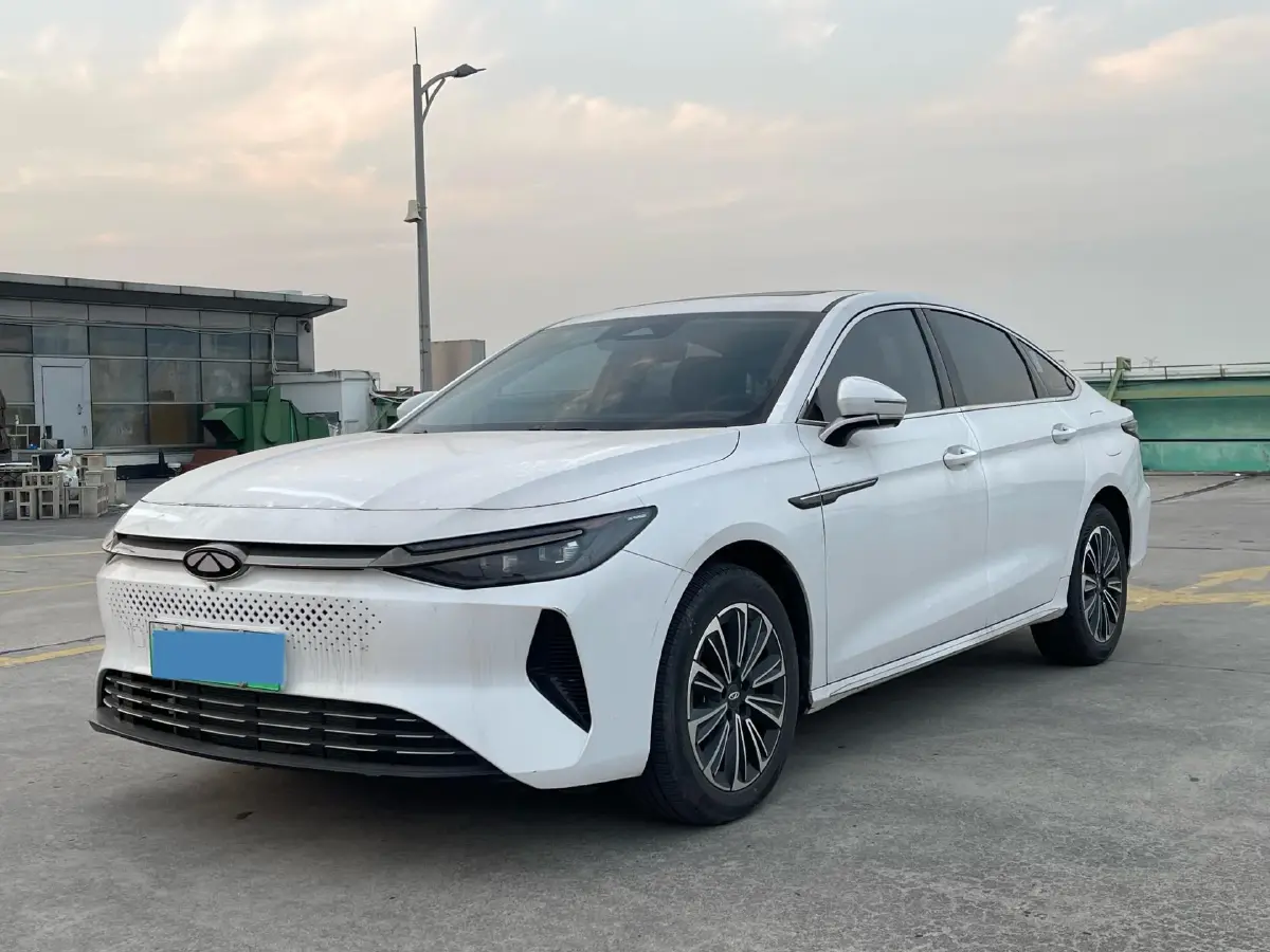 2024 Fulwin FulwinA8 1.5T 156HP L4 1DHT PHEV 18.3KWH