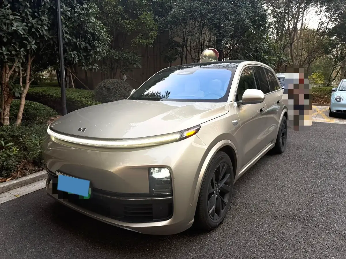 2023 Li L7 Range Extended 154HP REEV 40.9KWH