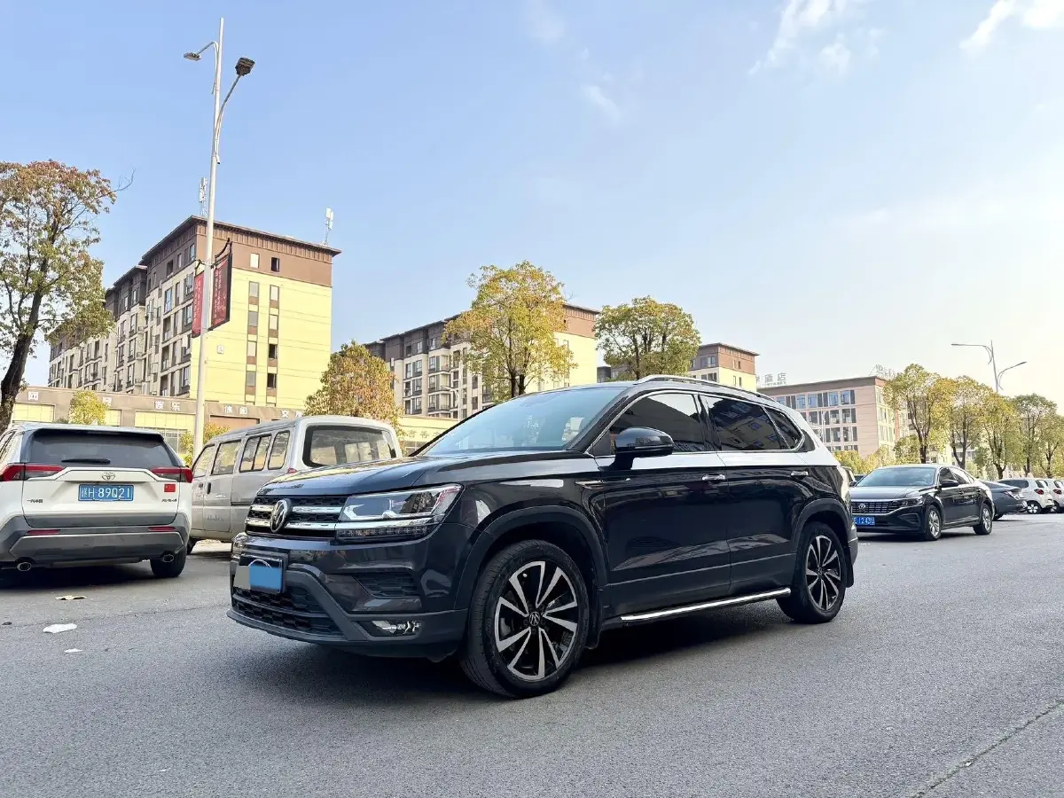 2021 Volkswagen Tharu 1.4T 150HP L4 7DCT