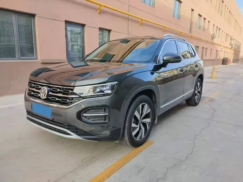 2022 Volkswagen Tayron 2.0T 186HP L4 7DCT
