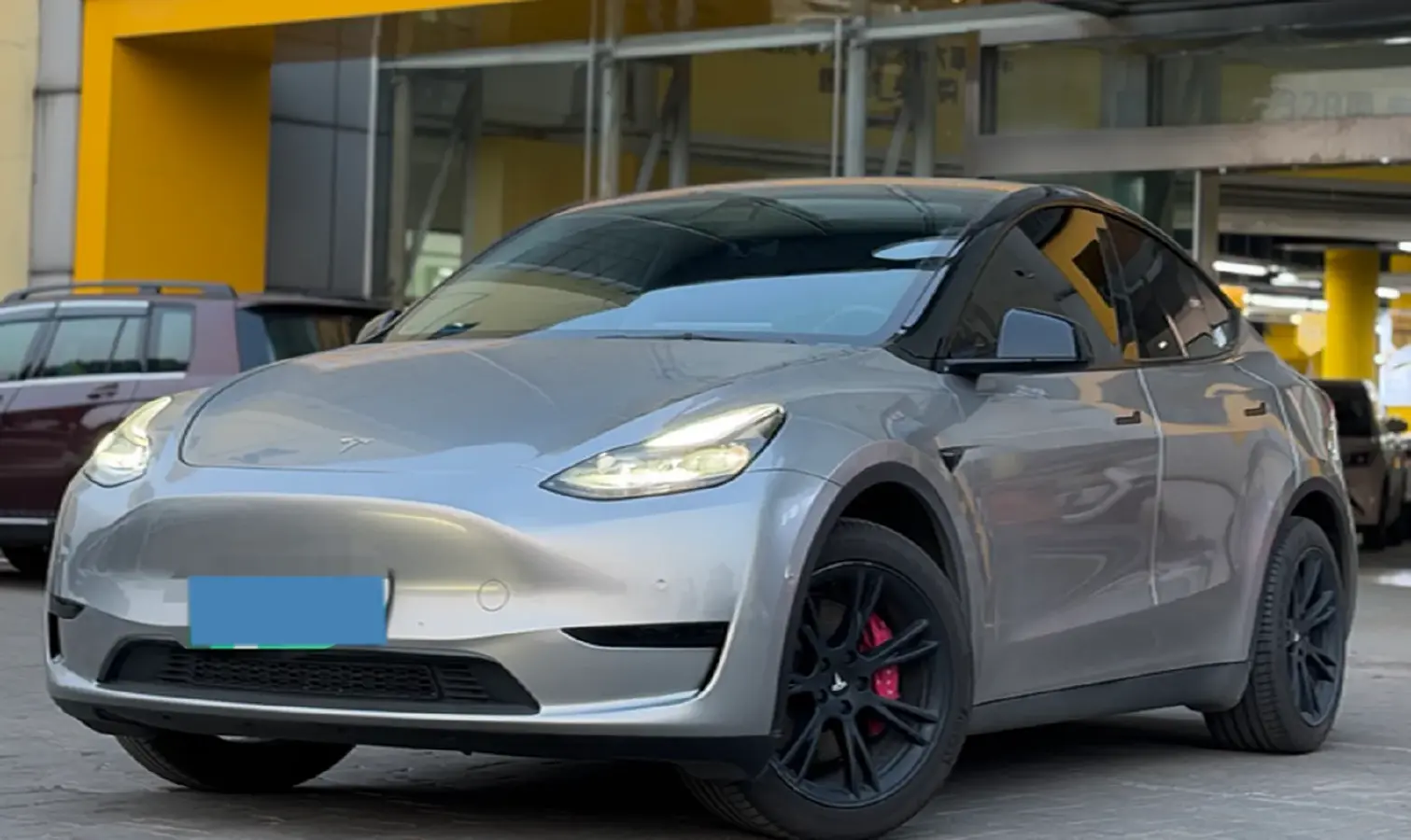 2022 Tesla Model Y BEV 60KWH