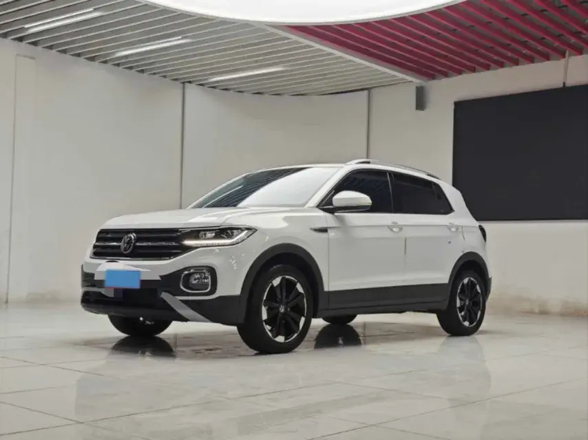 2021 Volkswagen Tacqua 1.5L 113HP L4 6AT