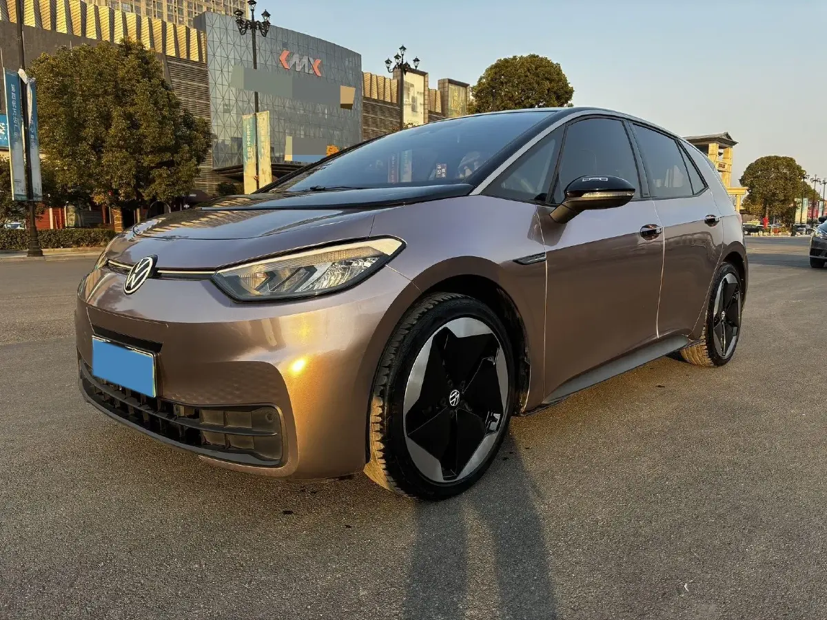 2023 Volkswagen ID.3 BEV 52.8KWH