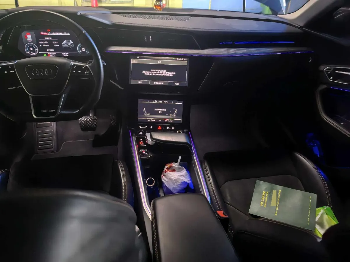 2021 Audi e-tron BEV 96.7KWH,autocango,china used car exporter,china ev exporter,chinese used car exporter,chinese used ev exporter