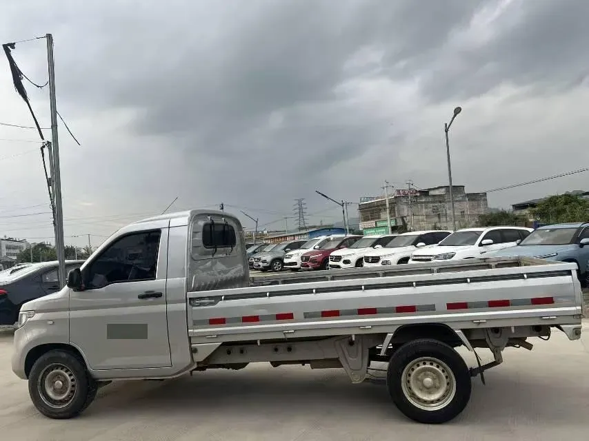 2023 WuLing RongGuang New Truck 2.0L 136HP L4 5MT,autocango,china used car exporter,china ev exporter,chinese used car exporter,chinese used ev exporter