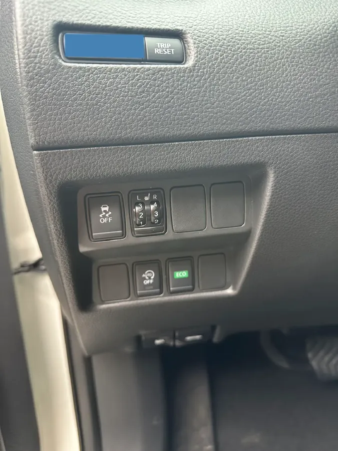 2022 Nissan Qashqai 2.0L 151HP L4 CVT,autocango,china used car exporter,china ev exporter,chinese used car exporter,chinese used ev exporter