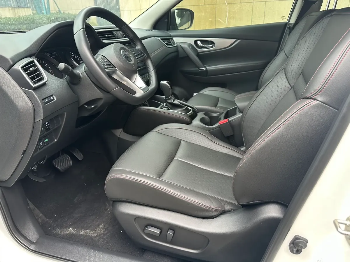 2022 Nissan Qashqai 2.0L 151HP L4 CVT,autocango,china used car exporter,china ev exporter,chinese used car exporter,chinese used ev exporter