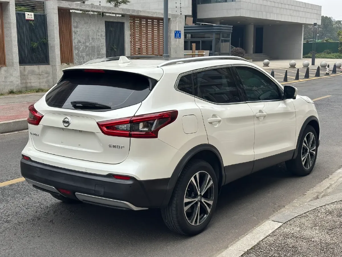 2022 Nissan Qashqai 2.0L 151HP L4 CVT,autocango,china used car exporter,china ev exporter,chinese used car exporter,chinese used ev exporter