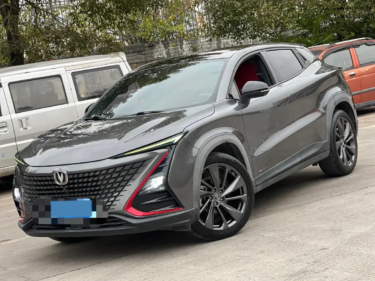 2020 ChangAn UNI-T 1.5T 180HP L4 7DCT