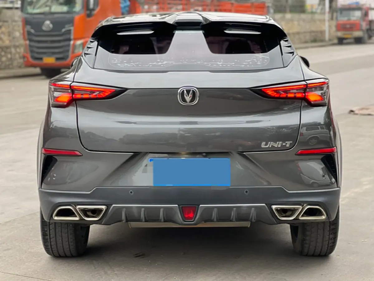 2020 ChangAn UNI-T 1.5T 180HP L4 7DCT,autocango,china used car exporter,china ev exporter,chinese used car exporter,chinese used ev exporter