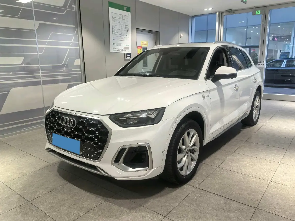 2021 Audi Q5L 2.0T 190HP L4 7DCT