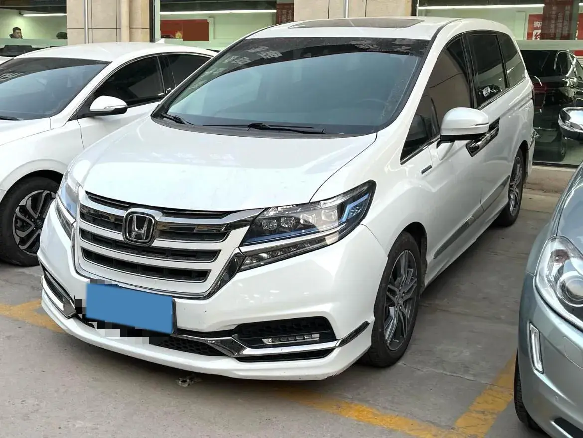 2019 Honda Elysioin 2.0L 146HP L4 E-CVT Hybrid