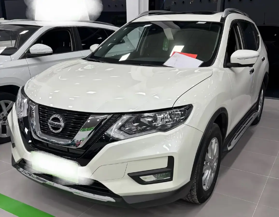 2022 Nissan X-Trail 2.0L 151HP L4 CVT