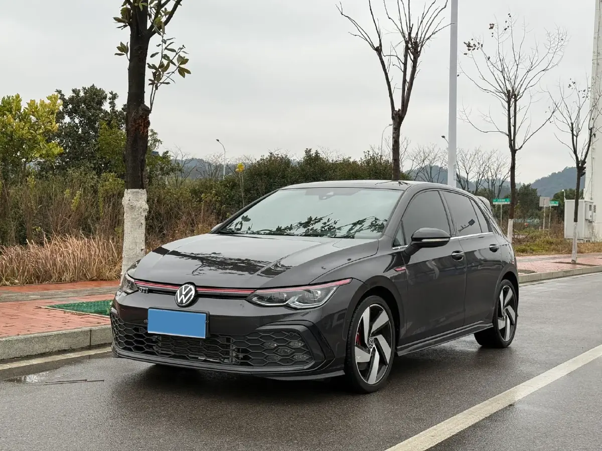 2021 Volkswagen GolfGTI 2.0T 220HP L4 7DCT