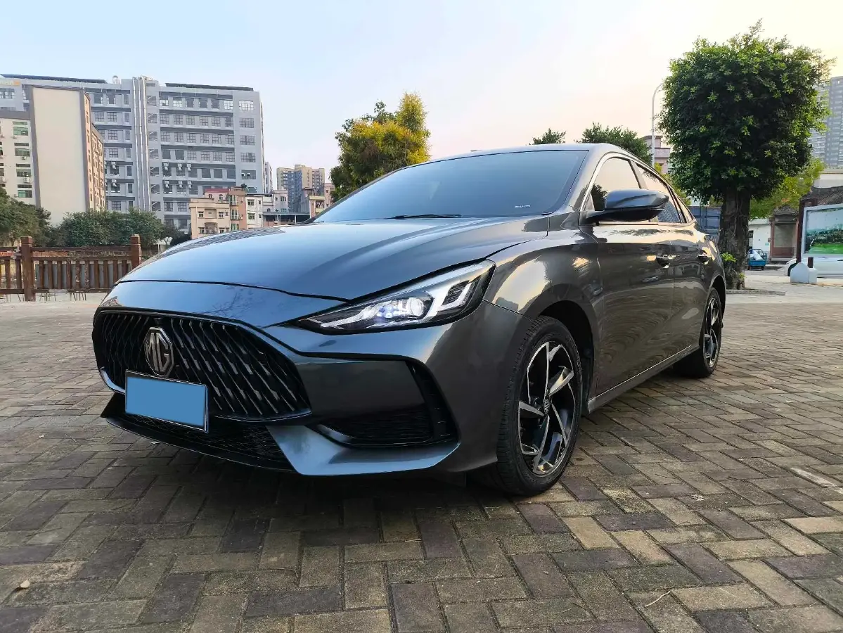 2021 MG 5 1.5T 173HP L4 7DCT