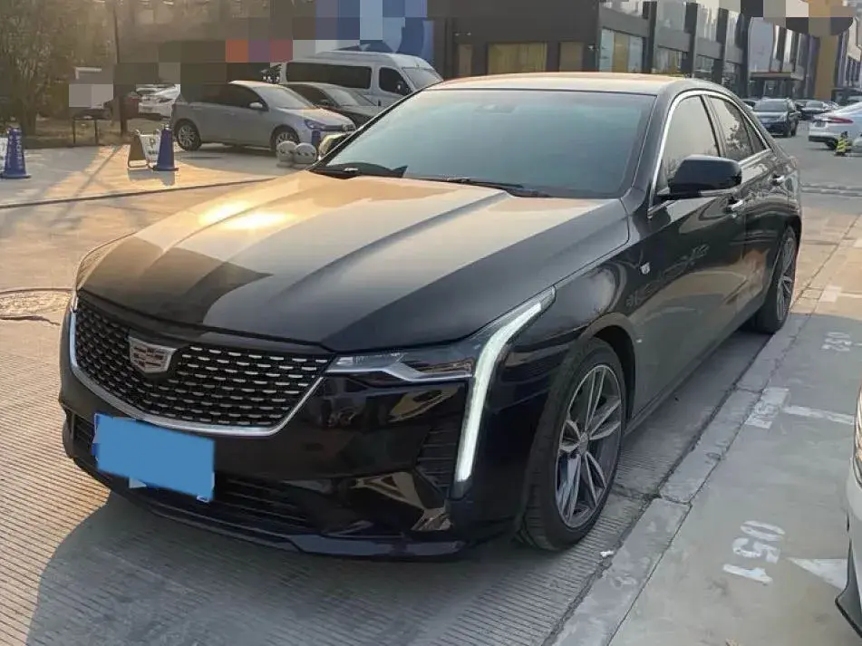2022 Cadillac CT4 2.0T 237HP L4 8AT
